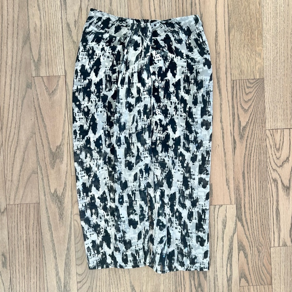 NWT Mango MNG Women’s Falda Floc Black and White Printed Midi Skirt Size Small - Picture 3 of 15
